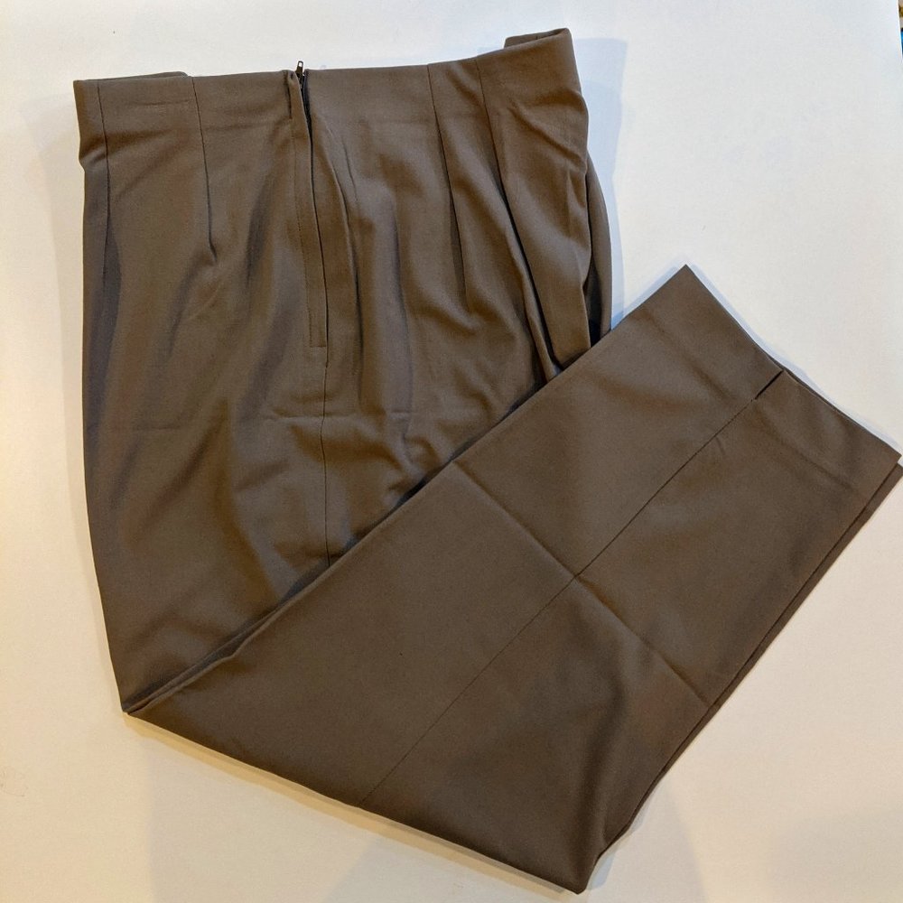 NWOT - Stretch Slacks/Pants with Side Zipper